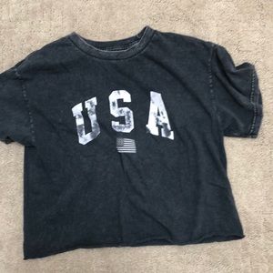 Brandy Melville cropped tee